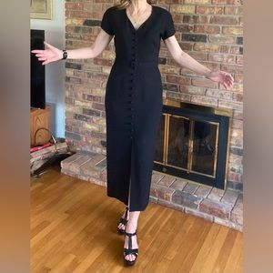 Worn 3 times  Jones of New York black sheath dress Sz 4